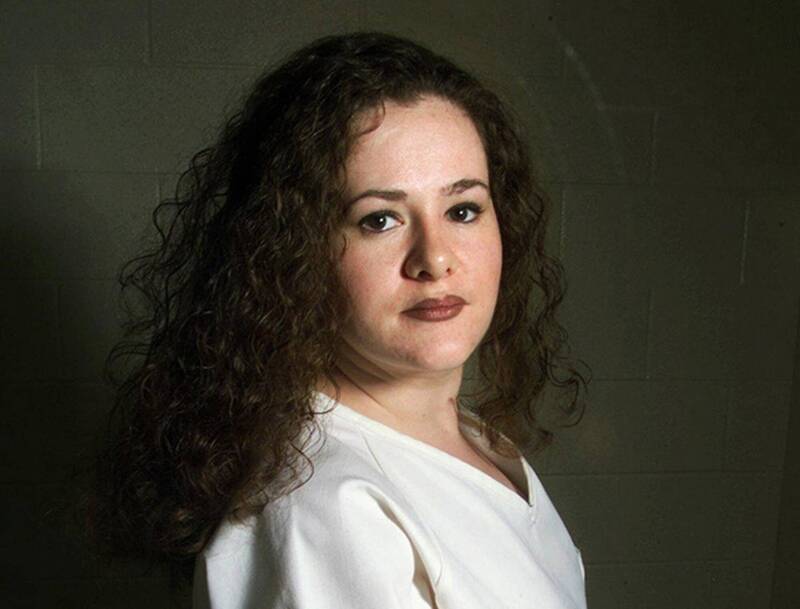 胸口遭刻撒旦!18歲虐殺情敵 美田納西50歲女死囚最快明行刑