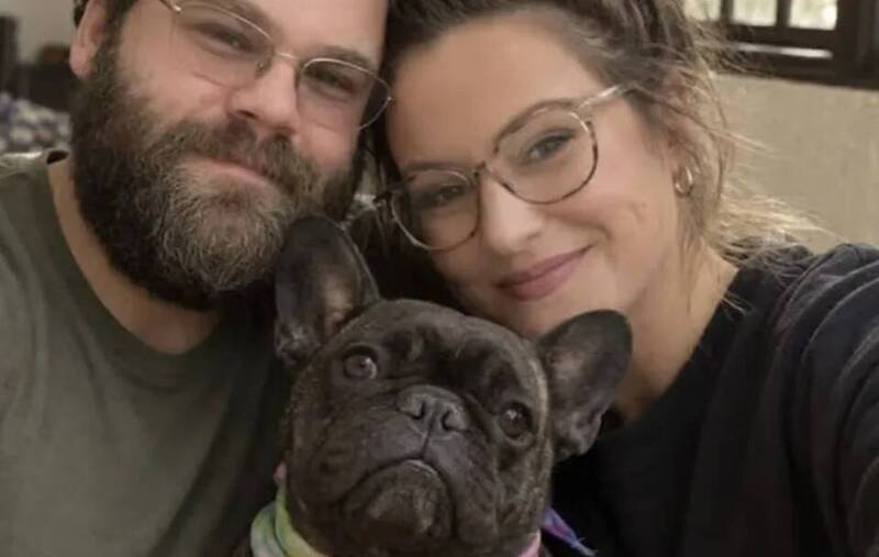 牠不是看門狗!愛撒嬌法鬥肉身單挑大熊 救主人傷重不治