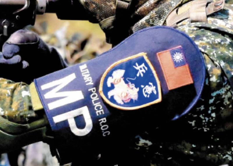 欠債找貸款遭中共「臥龍會」吸收! 憲兵中士洩密收30萬 二審維持5年