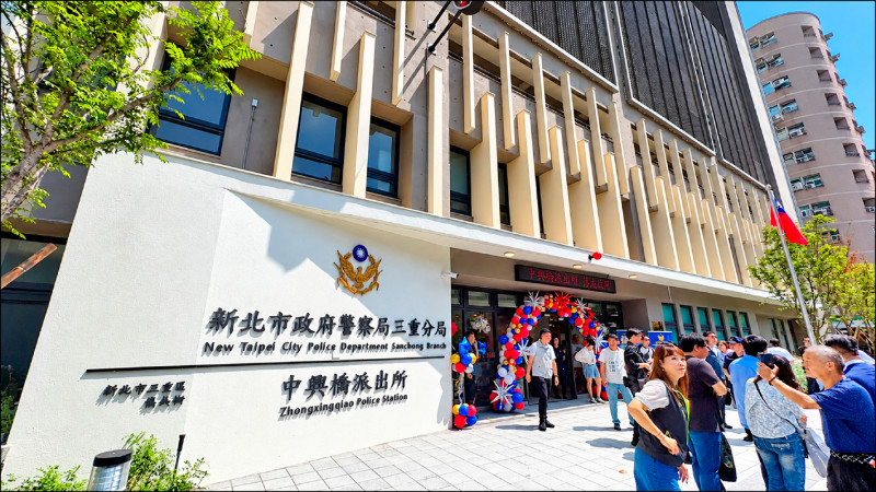 三重玫瑰停車場啟用 10/31前免費