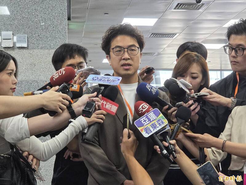 許甫曝競總動員造勢 沈伯洋「很怕沒人」:很多黨員還不認識我
