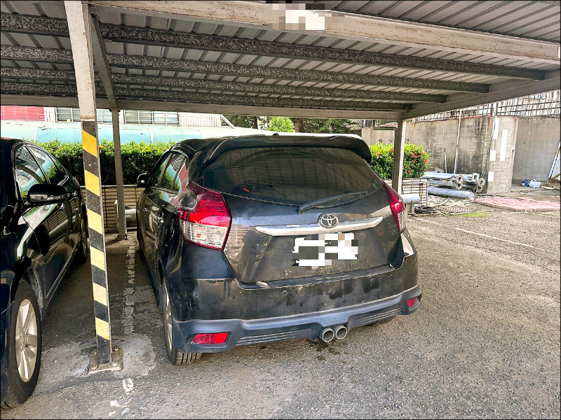 一度逃亡想棄屍⋯打死同事 深夜載屍上警局自首
