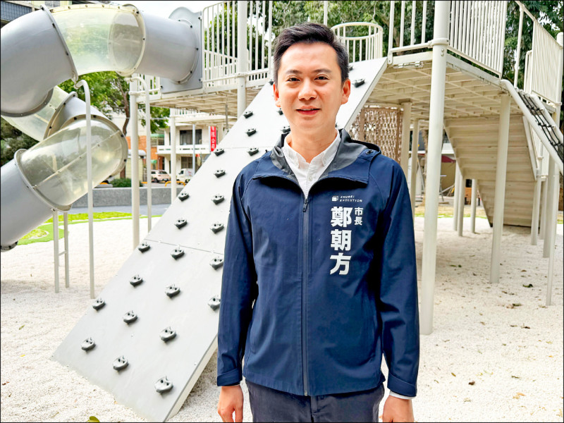 新竹縣長攻防》徐營批鄭家涉「神去村」土地變更案 鄭朝方:絕不新設殯葬園區