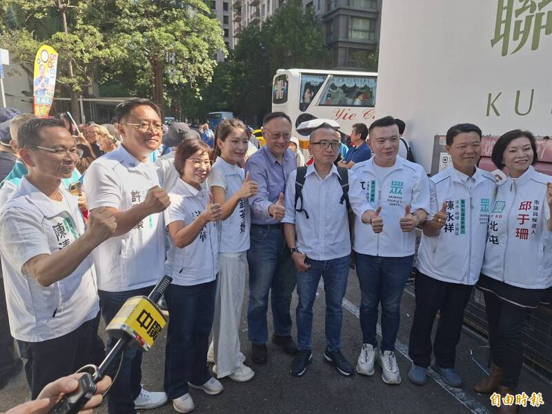 一度破局又縫合成功?民眾黨6議員參選人參加江啟臣競總成立表達支持