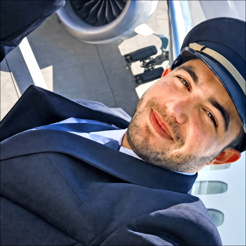 杜拜航空喋血案 副機師策畫恐攻 早被阿曼停飛