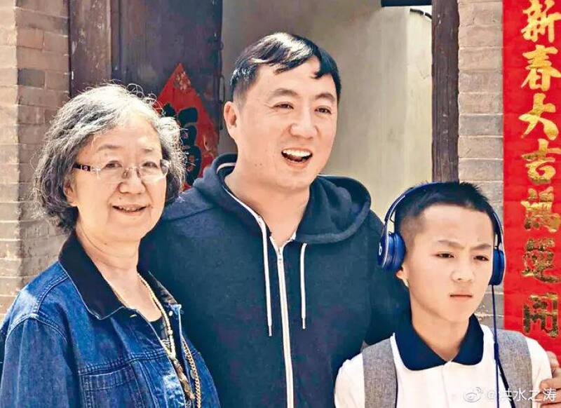 港媒:薄熙來另一子李望知仍心繫政治