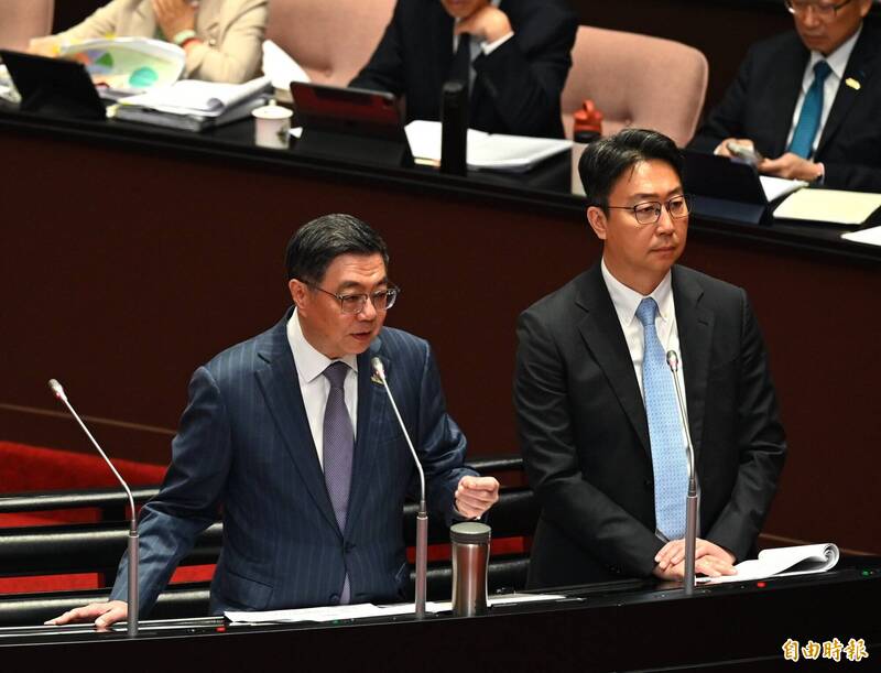敬老卡搭高鐵快了! 交通部長陳世凱揭「不會晚於1年」