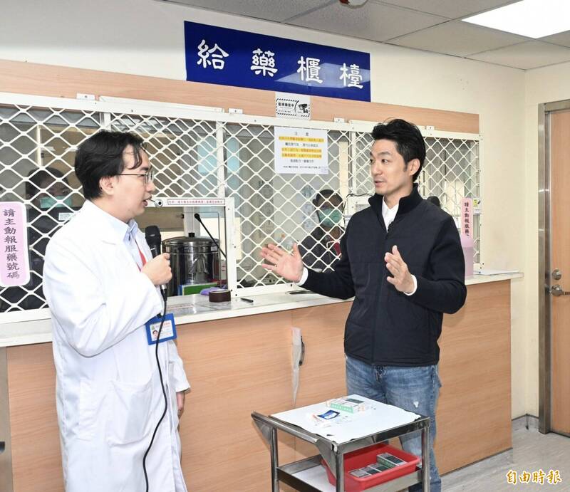 蔣萬安公開視察美沙冬門診挨轟 林靜儀:別驚擾努力戒癮的人