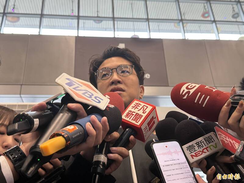 蔣萬安拋遷移松山機場 沈伯洋:立委到市長10年 不知做了哪些準備?