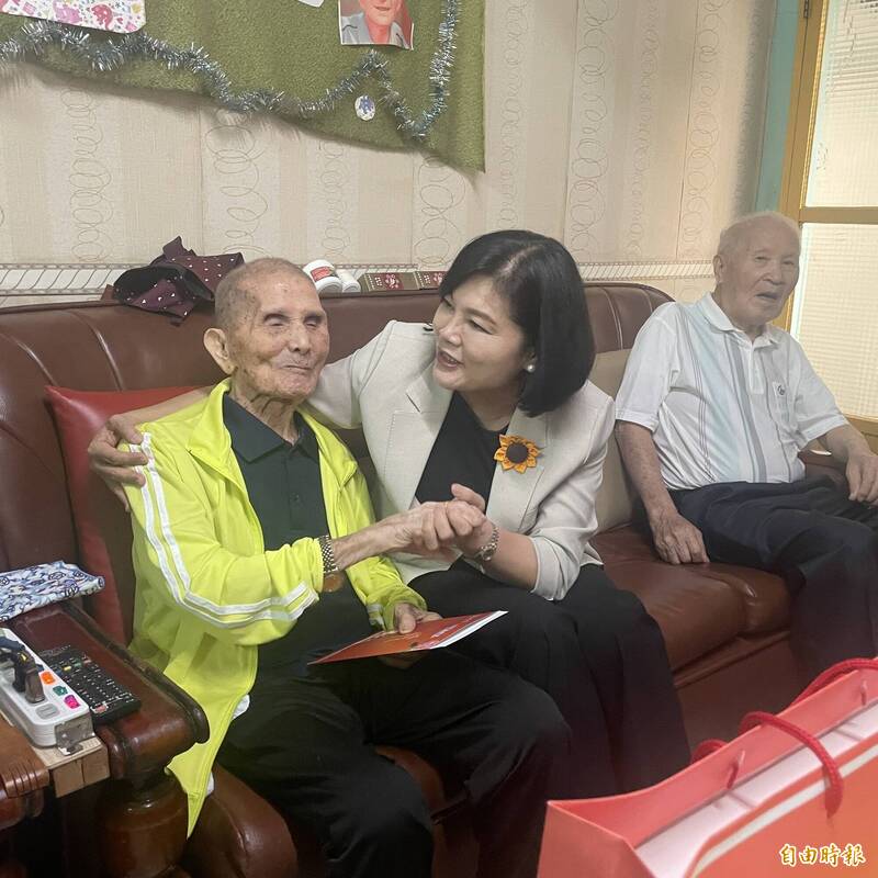 106歲雲林最長壽阿公超狂!3年前打電話到電視台算命 竟把老師考倒