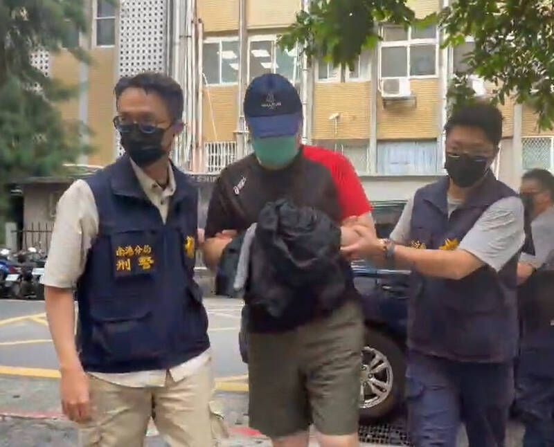 南港警涉線上賭博賺20萬佣金 北市警局「自清自檢」拘提移送