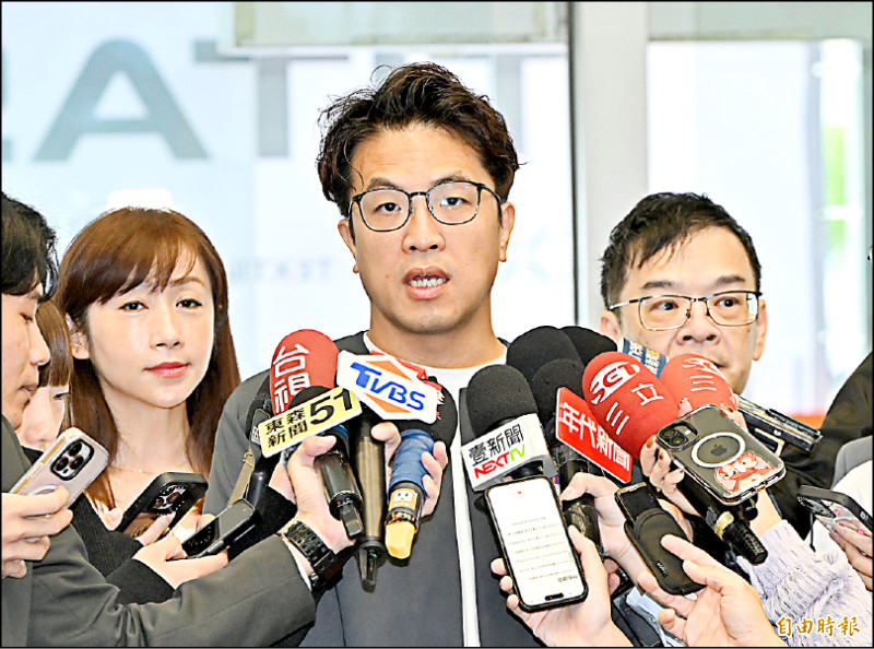 北市長選舉電視辯論》沈伯洋:剩七週可辦七場 蔣萬安:雙方幕僚續協商