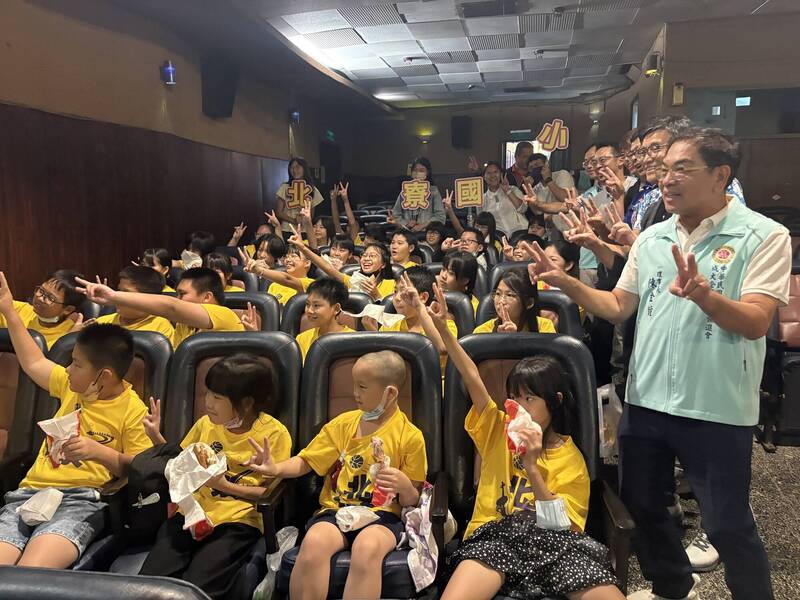 台南賞電影、古蹟文創DIY 偏鄉學童難忘戶外學旅