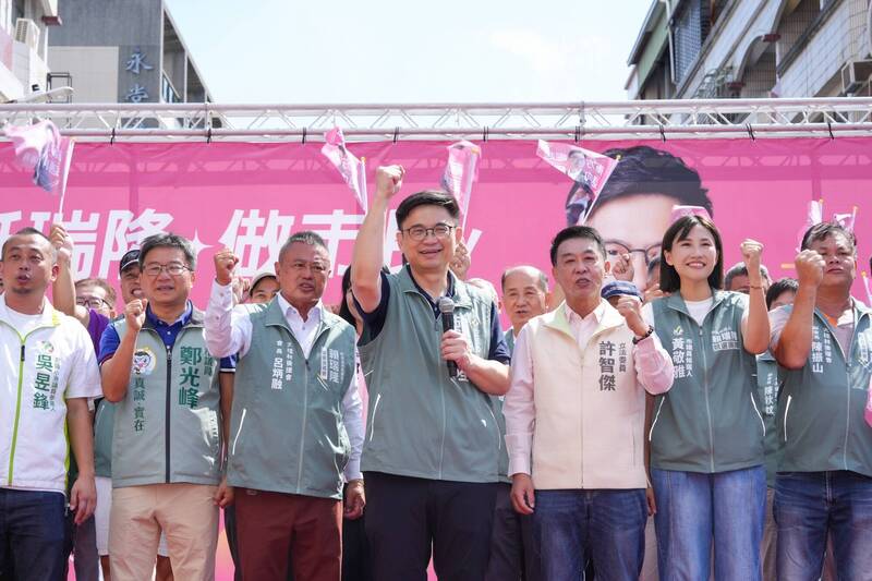 賴瑞隆小港區大桂林後援會成立 喊話「扛起高雄未來」