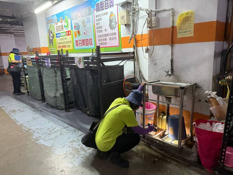 屏東首例本土登革熱足跡遍及高雄20名接觸者採檢結果出爐