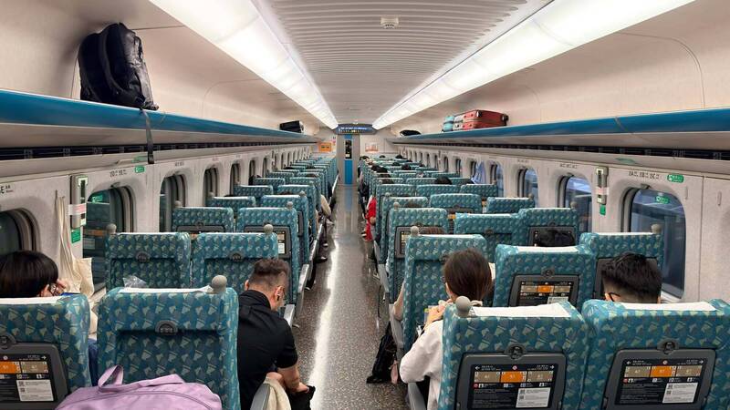 台灣高鐵:國慶連假前晚分流疏運見效 自由座20分鐘可上車