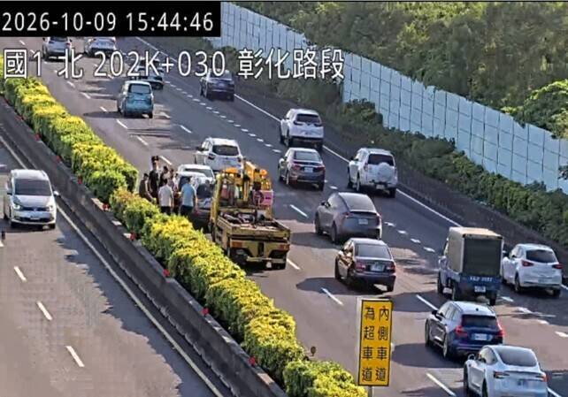 連假第1天國道事故50起!明南北向18路段易塞車 避開尖峰時間上路