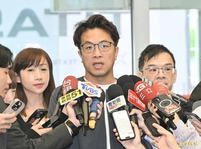 沈伯洋要監控中配？黃暐瀚：2年前就已經澄清