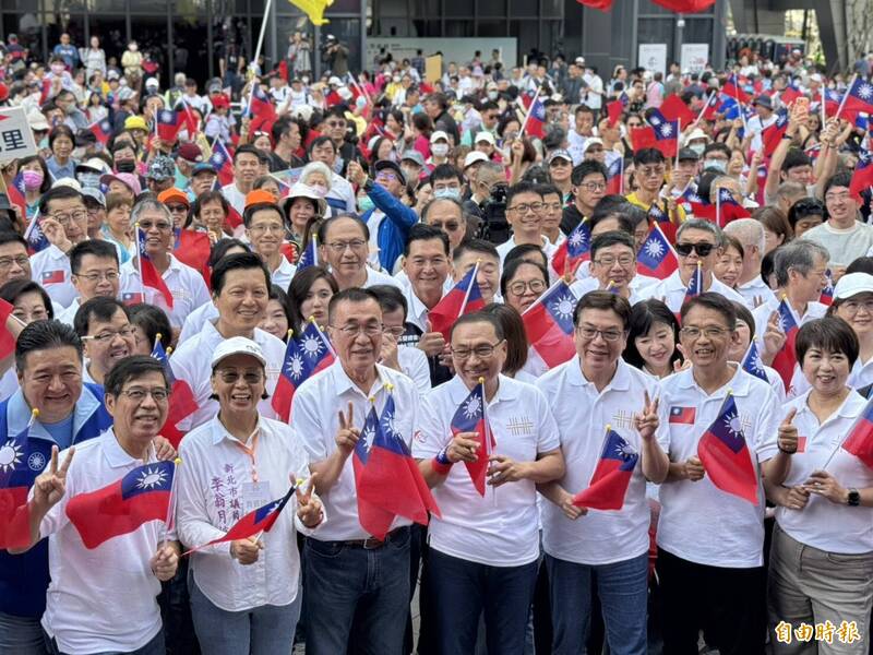 新北第二行政中心定名「三重安芯中心」 侯友宜國慶升旗喊話:盼下一棒接好