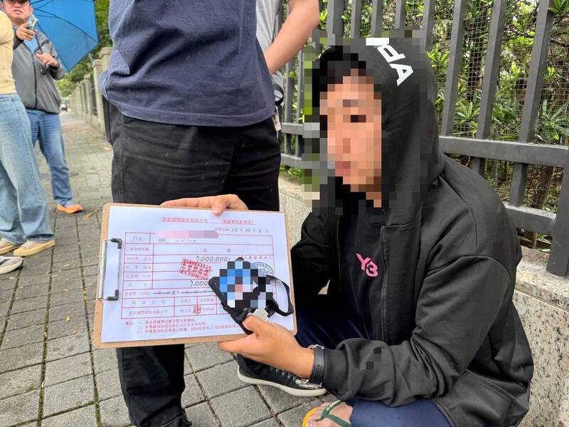 臉書投資廣告誆保證獲利 北市富商面交13次慘噴6370萬元