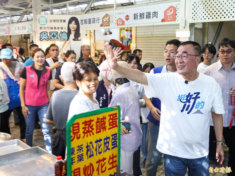 搶攻樹林市場「許多鄉親偷偷比讚快步離開」 李四川:大罷免後遺症