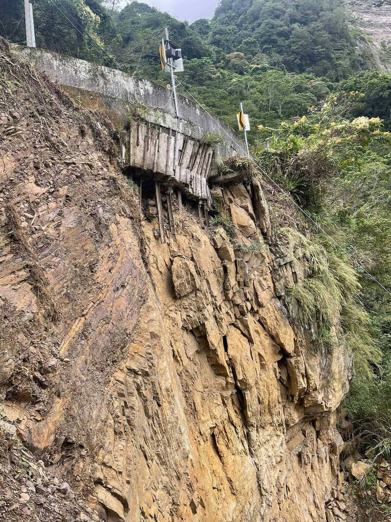 巨石頻落撕裂部落命脈 苗21線規劃蓋明隧道