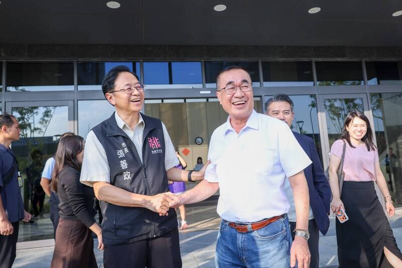 李四川與張善政交流「可負擔住宅」政策