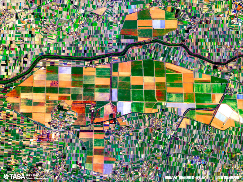公布第3波影像+紀錄片 福衛8號故事 好動人