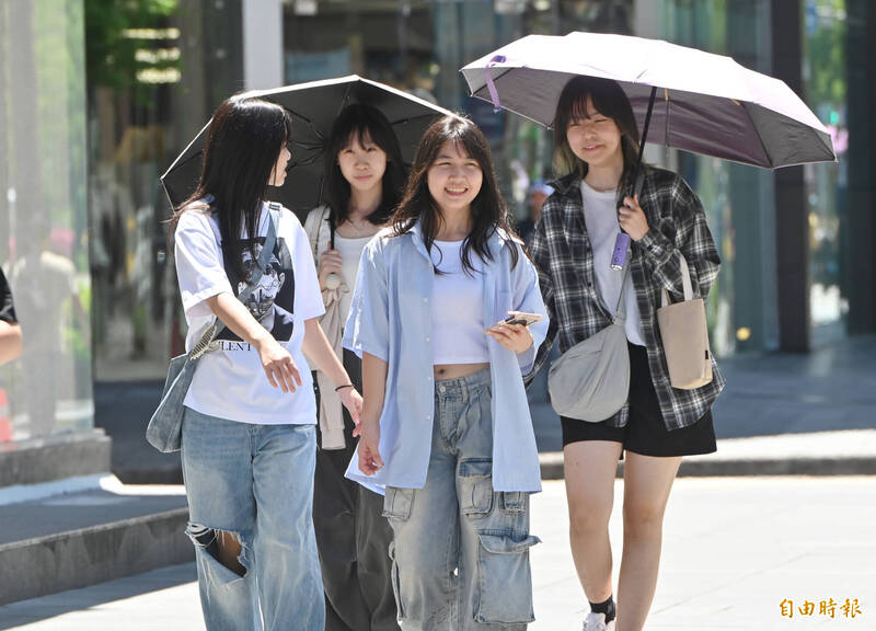週六多雲到晴飆34度 西半部空品差