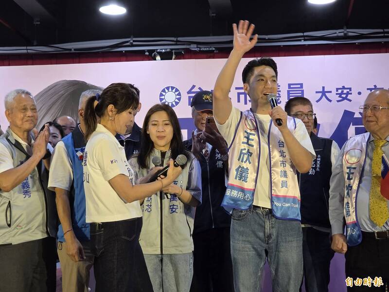 條通爭議!蔣萬安稱沒有鄙夷沈伯洋、專家 酸沈專業是認知作戰