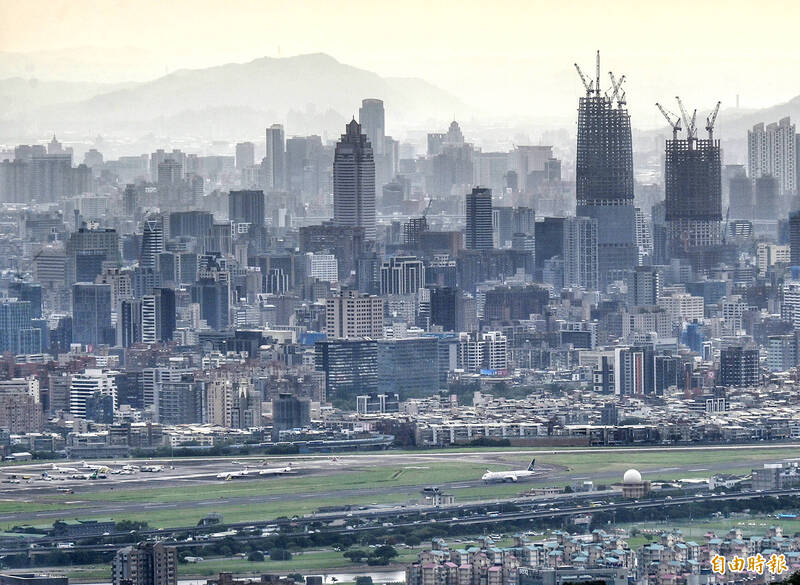 《TAIPEI TIMES》 Songshan airport important for defense, researcher says