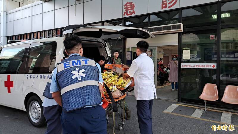 卡陸軍救護車維修費? 國防部送報告立院仍不審 恐影響後送運能