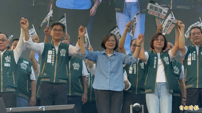 雲林實實瘋狂!蔡英文站台虧劉建國很「盧」 喊1人拉10票送進縣府