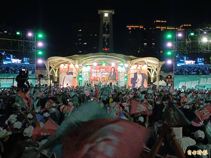 黃世杰今舉辦北區競選總部成立大會，現場湧入滿滿支持者。（記者鄭淑婷攝）