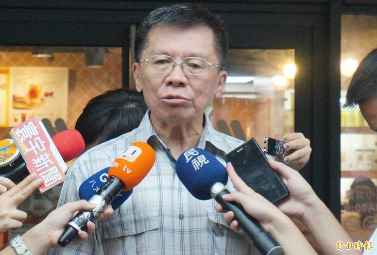 才和趙少康為專訪沈伯洋爭執 沈富雄驚吐:蔣萬安可能落選!