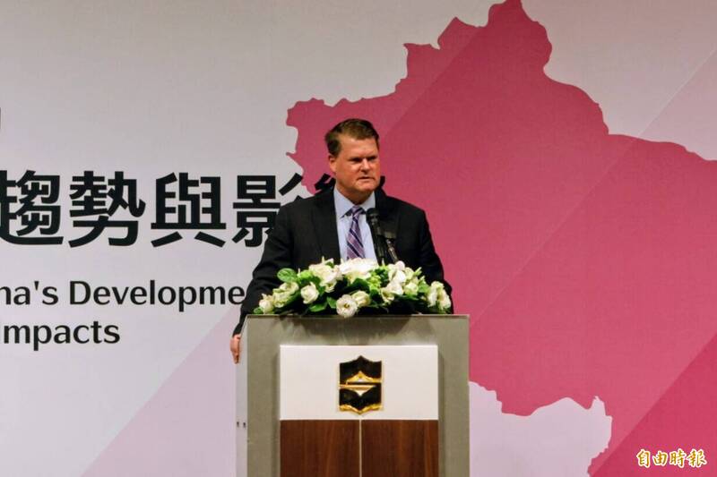 薛瑞福:美全力強化第一島鏈部署 「撤退說」僅少數觀點
