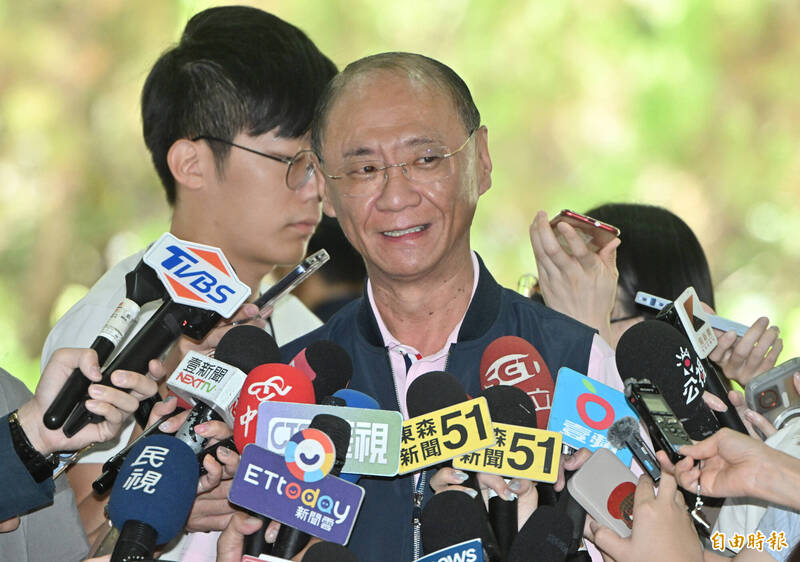 陳永德深夜發文「局爸回家了」引聯想 蔣萬安證實曾談選前請辭拚輔選