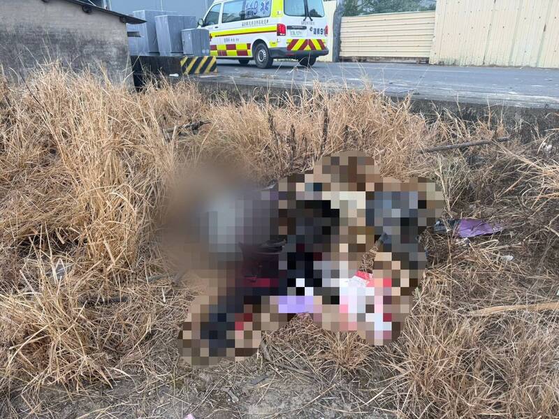 竹南產業道路死亡車禍！男騎機車夜撞電線桿 清晨被發現已不治