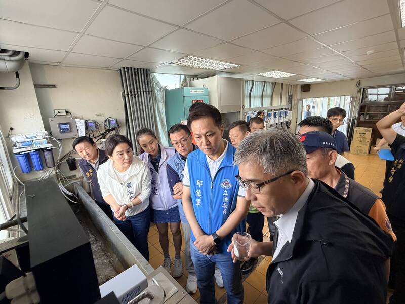 竹南、頭份自來水異味 立委邱鎮軍要求台水研議水費減免與補償