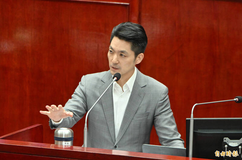 松機遷建醫療後送挨轟!林延鳳問桃機到高鐵多遠 蔣萬安:不會很遠啊......