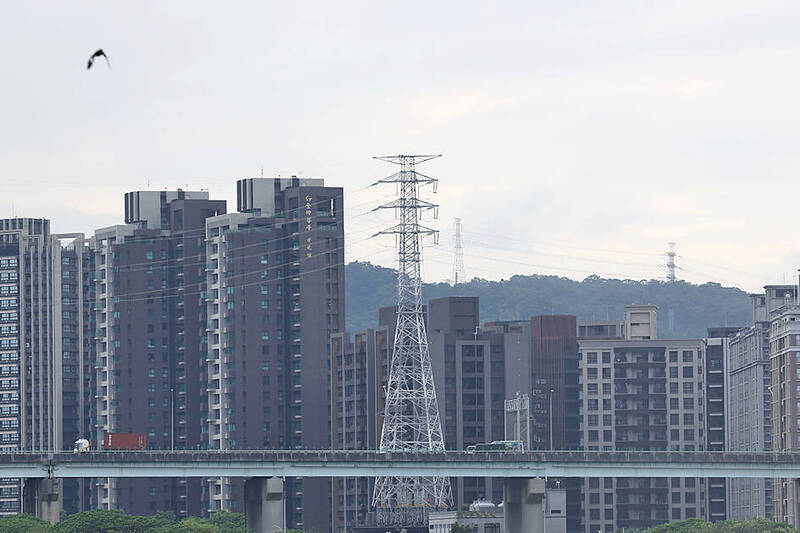 《TAIPEI TIMES》 Semiconductor industry’s electricity use hits record