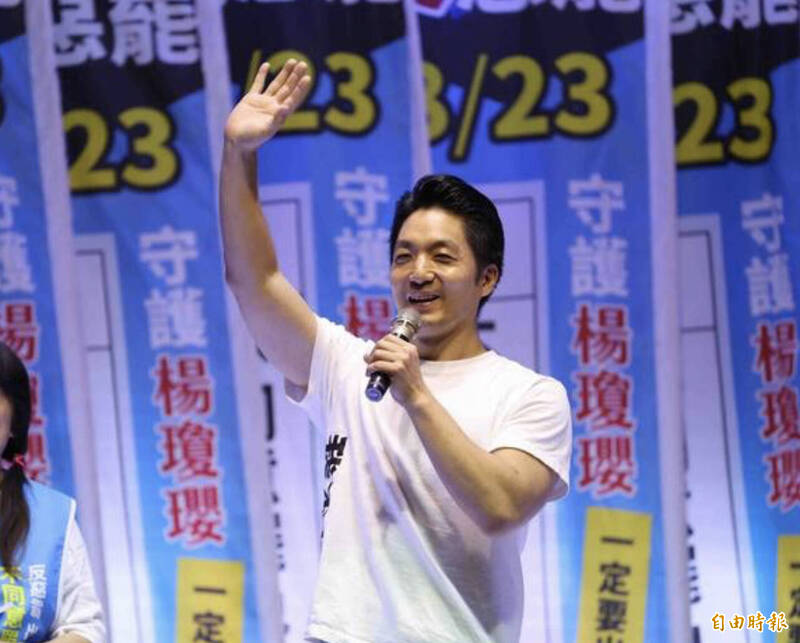 爆蔣萬安團隊答應會上他節目！歷史哥：到現在沒讀沒回