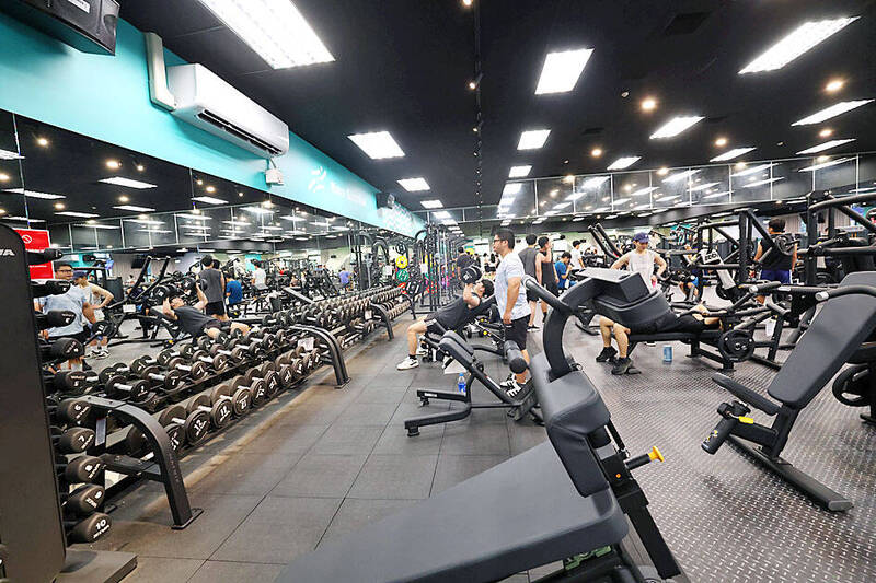 《TAIPEI TIMES》Fitness industry booms, gyms hit record
