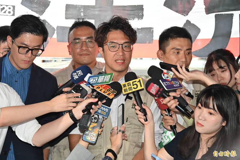 柯文哲稱「洋流」是包裝 沈伯洋：洋流本就存在 邀柯加入感受便知真假
