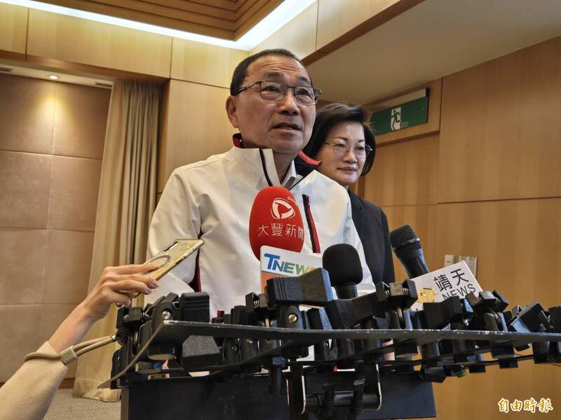 小笠原指綠營拿下雙北之一即大勝 侯友宜:我對李四川選情深具信心