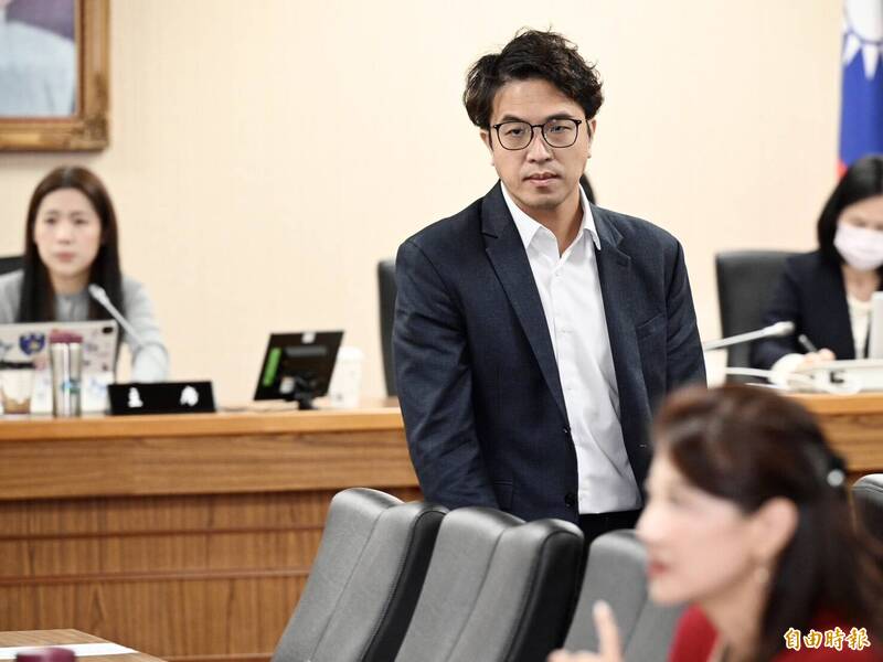 證實將接受沈春華專訪 沈伯洋：沒有去想破不破圈