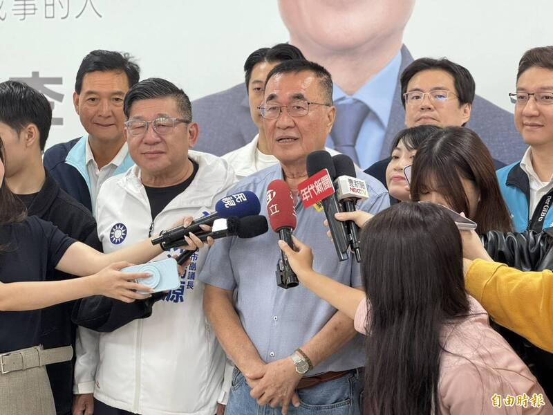 蔣萬安辯論前病倒遭酸偷背稿 李四川喊話綠營約束側翼