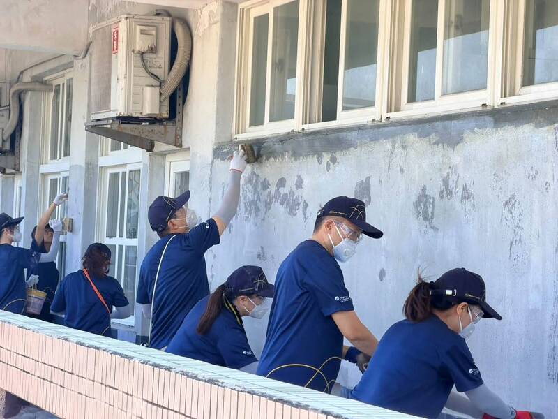 離島偏鄉小學資源匱乏 遠雄文教公益基金會跨海支持