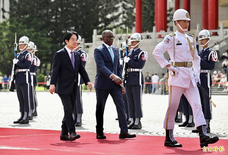軍禮歡迎聖露西亞總理 賴清德:海軍首訪聖國開啟軍事交流新頁
