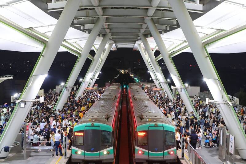 跟「風」朝「聖」!高雄捷運10月31日加密班距拚疏運